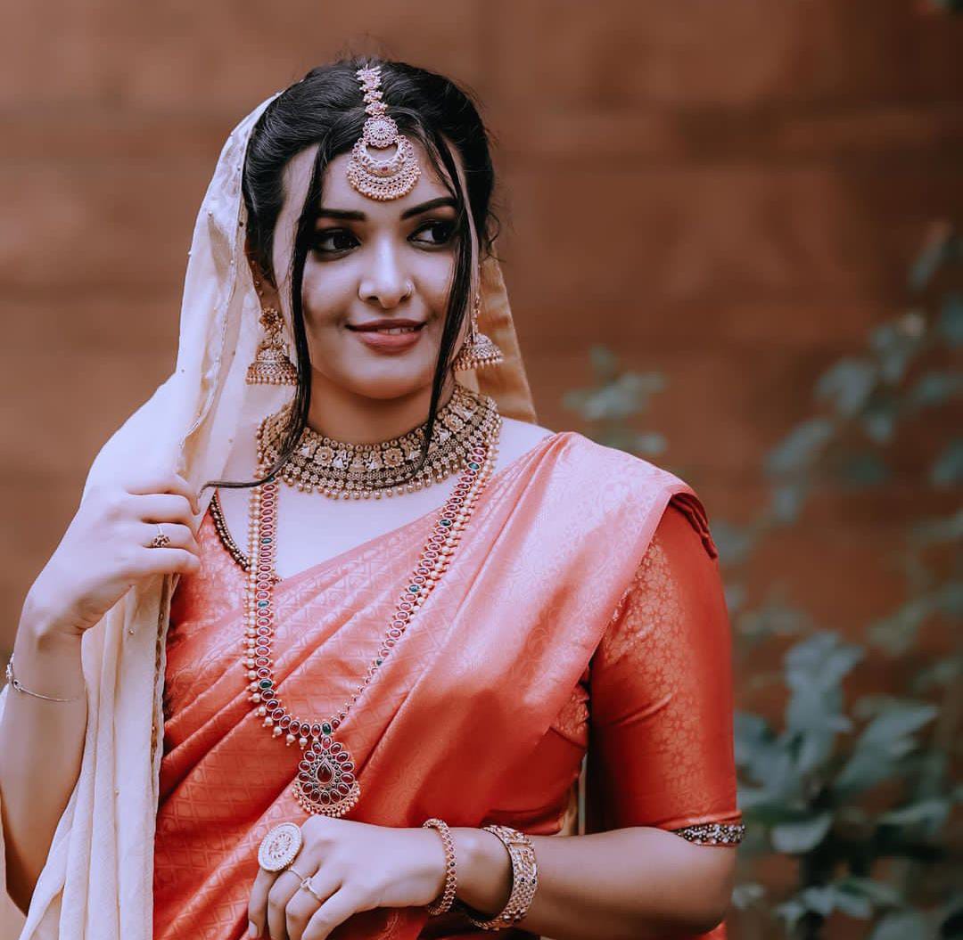 AIZA MAKEOVER STUDIO